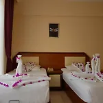 Palmen アパートホテル