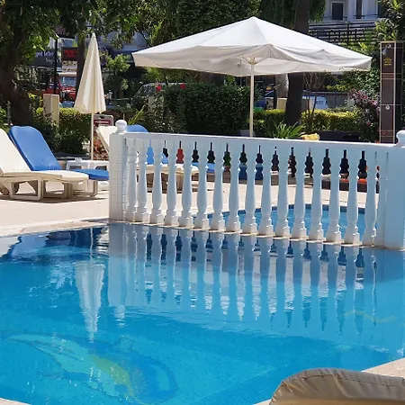 Palmen 2* Alanya