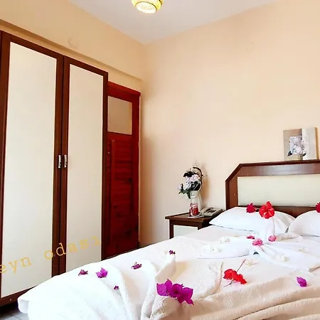 Palmen Apart Otel 2*