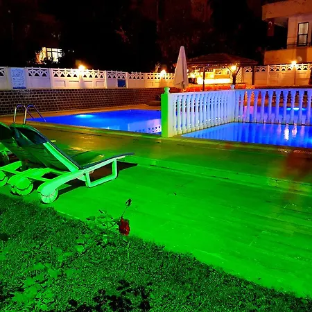 Hotel apartamentowy Palmen 3*